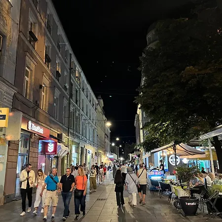 Апартаменты Garden Old Town